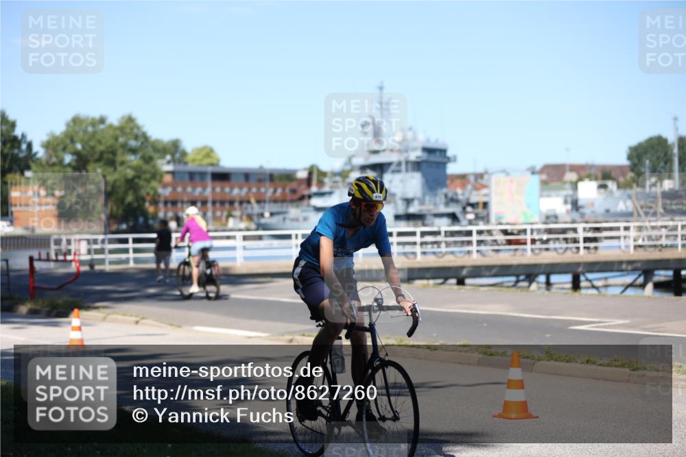 17.08.2025 - KN Förde Triathlon 2025 Yannick Fuchs http://msf.ph/oto/8627260 17.08.2025 13:15:20 Radfahren 412, 432, 465, 478, 493, 513, 436, 483 meine-sportfotos.de