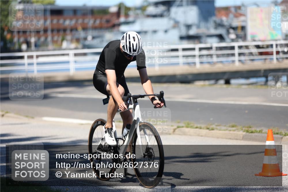 17.08.2025 - KN Förde Triathlon 2025 Yannick Fuchs http://msf.ph/oto/8627376 17.08.2025 13:17:49 Radfahren 357, 397, 421, 427, 433, 455, 479, 532, 548, 439, 462, 482, 491 meine-sportfotos.de