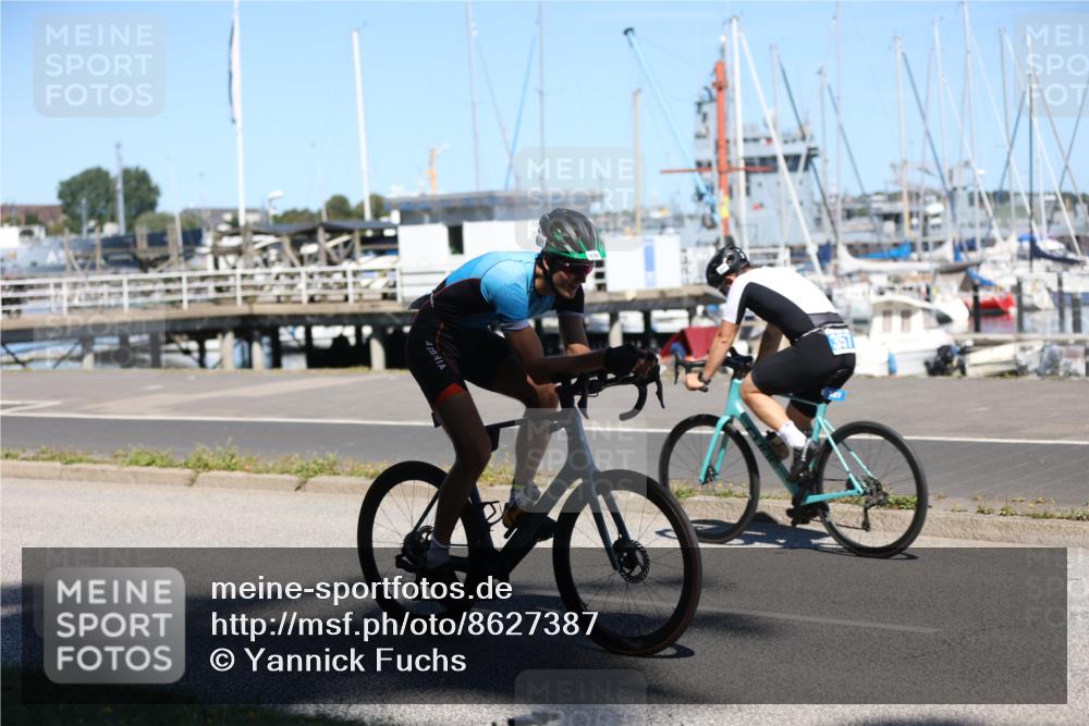 17.08.2025 - KN Förde Triathlon 2025 Yannick Fuchs http://msf.ph/oto/8627387 17.08.2025 13:17:52 Radfahren 357, 397, 420, 421, 427, 455, 459, 479, 532, 548, 357, 433, 462 meine-sportfotos.de