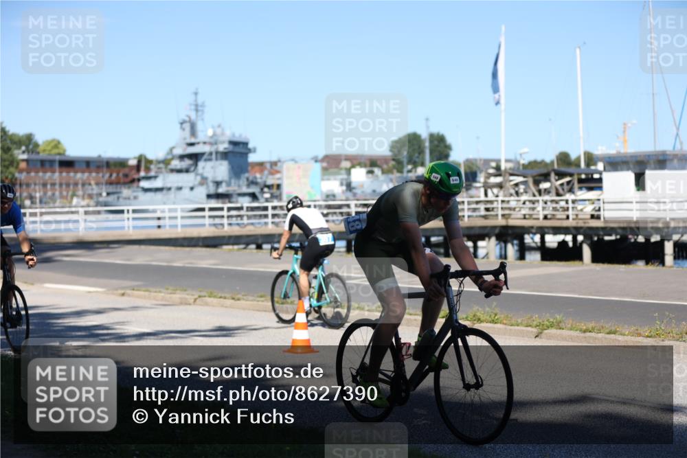 17.08.2025 - KN Förde Triathlon 2025 Yannick Fuchs http://msf.ph/oto/8627390 17.08.2025 13:17:53 Radfahren 397, 420, 421, 427, 455, 459, 479, 532, 548, 357, 427, 433, 462 meine-sportfotos.de