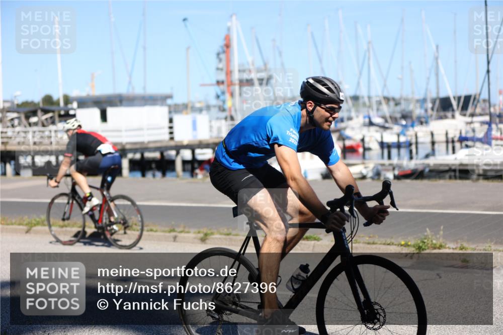17.08.2025 - KN Förde Triathlon 2025 Yannick Fuchs http://msf.ph/oto/8627396 17.08.2025 13:17:54 Radfahren 397, 420, 421, 455, 459, 479, 532, 548, 357, 397, 427, 433, 462 meine-sportfotos.de