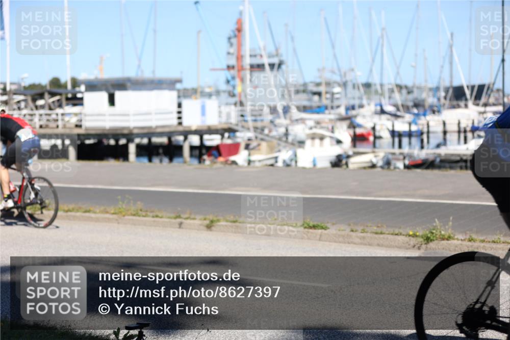 17.08.2025 - KN Förde Triathlon 2025 Yannick Fuchs http://msf.ph/oto/8627397 17.08.2025 13:17:54 Radfahren 397, 420, 421, 455, 459, 479, 532, 548, 357, 397, 427, 433, 462 meine-sportfotos.de