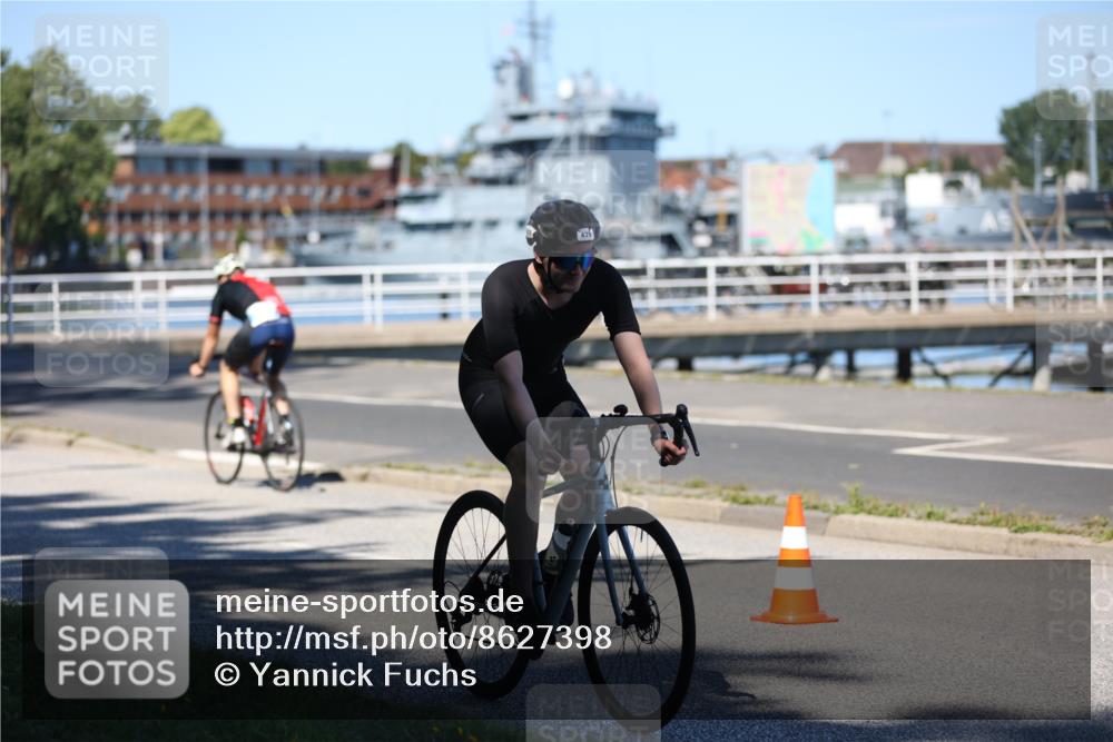 17.08.2025 - KN Förde Triathlon 2025 Yannick Fuchs http://msf.ph/oto/8627398 17.08.2025 13:17:55 Radfahren 420, 421, 455, 459, 479, 532, 548, 357, 397, 421, 427, 433 meine-sportfotos.de