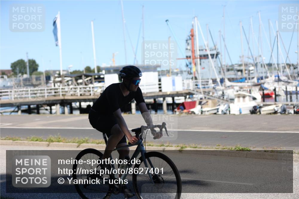17.08.2025 - KN Förde Triathlon 2025 Yannick Fuchs http://msf.ph/oto/8627401 17.08.2025 13:17:56 Radfahren 420, 455, 459, 479, 532, 548, 357, 397, 421, 427, 433, 532 meine-sportfotos.de