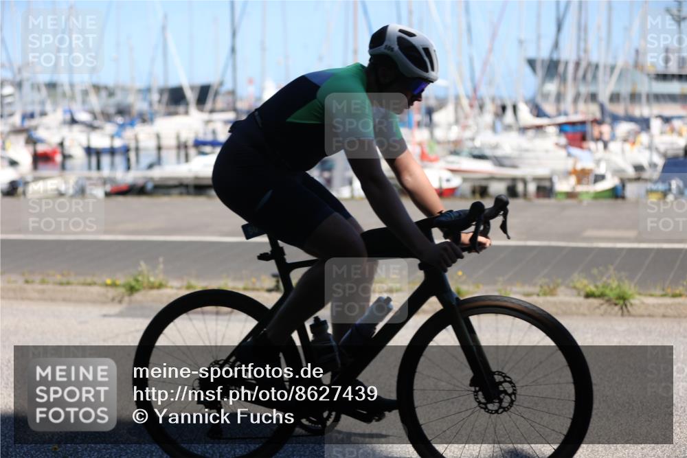 17.08.2025 - KN Förde Triathlon 2025 Yannick Fuchs http://msf.ph/oto/8627439 17.08.2025 13:18:26 Radfahren 407, 424, 480, 490, 506, 526, 505 meine-sportfotos.de
