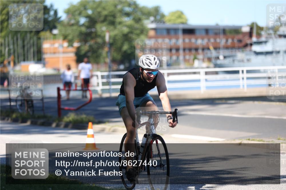17.08.2025 - KN Förde Triathlon 2025 Yannick Fuchs http://msf.ph/oto/8627440 17.08.2025 13:18:28 Radfahren 407, 424, 440, 480, 490, 506, 526, 407, 424, 505 meine-sportfotos.de