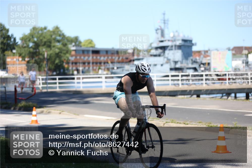 17.08.2025 - KN Förde Triathlon 2025 Yannick Fuchs http://msf.ph/oto/8627442 17.08.2025 13:18:28 Radfahren 407, 424, 440, 480, 490, 506, 526, 407, 424, 505 meine-sportfotos.de