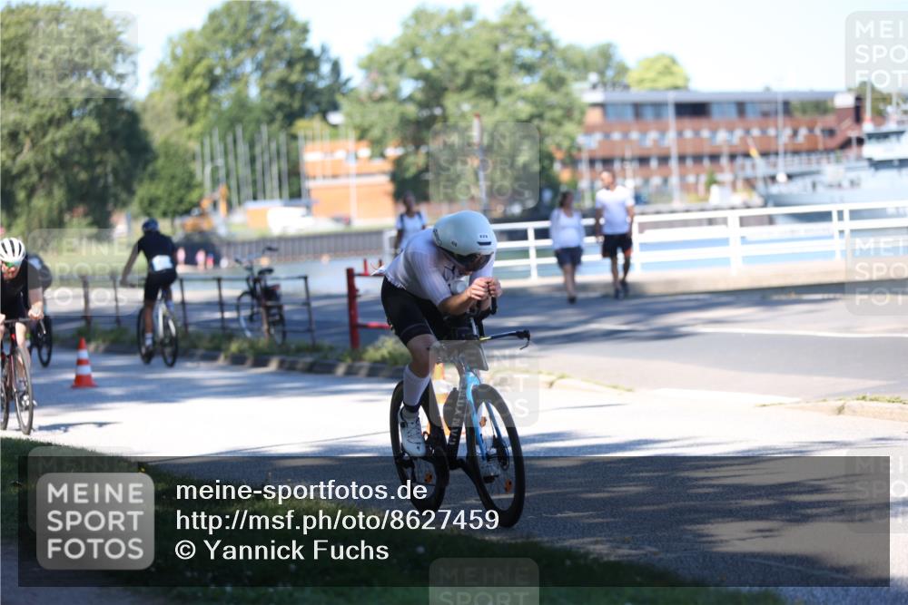 17.08.2025 - KN Förde Triathlon 2025 Yannick Fuchs http://msf.ph/oto/8627459 17.08.2025 13:18:42 Radfahren 425, 428, 431, 442, 445, 472, 495, 541, 440, 495, 526 meine-sportfotos.de