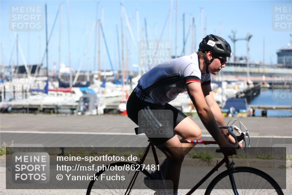 17.08.2025 - KN Förde Triathlon 2025 Yannick Fuchs http://msf.ph/oto/8627481 17.08.2025 13:18:56 Radfahren 456, 525, 540, 544, 441, 442, 541 meine-sportfotos.de