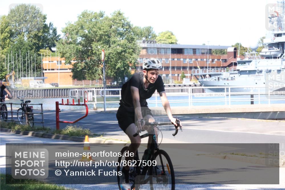 17.08.2025 - KN Förde Triathlon 2025 Yannick Fuchs http://msf.ph/oto/8627509 17.08.2025 13:19:31 Radfahren 357, 397, 416, 454, 457, 477, 482, 502, 534, 508 meine-sportfotos.de