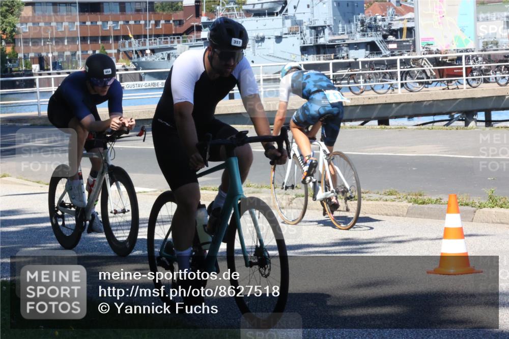 17.08.2025 - KN Förde Triathlon 2025 Yannick Fuchs http://msf.ph/oto/8627518 17.08.2025 13:19:38 Radfahren 357, 454, 457, 502, 397, 416, 477, 482, 534 meine-sportfotos.de