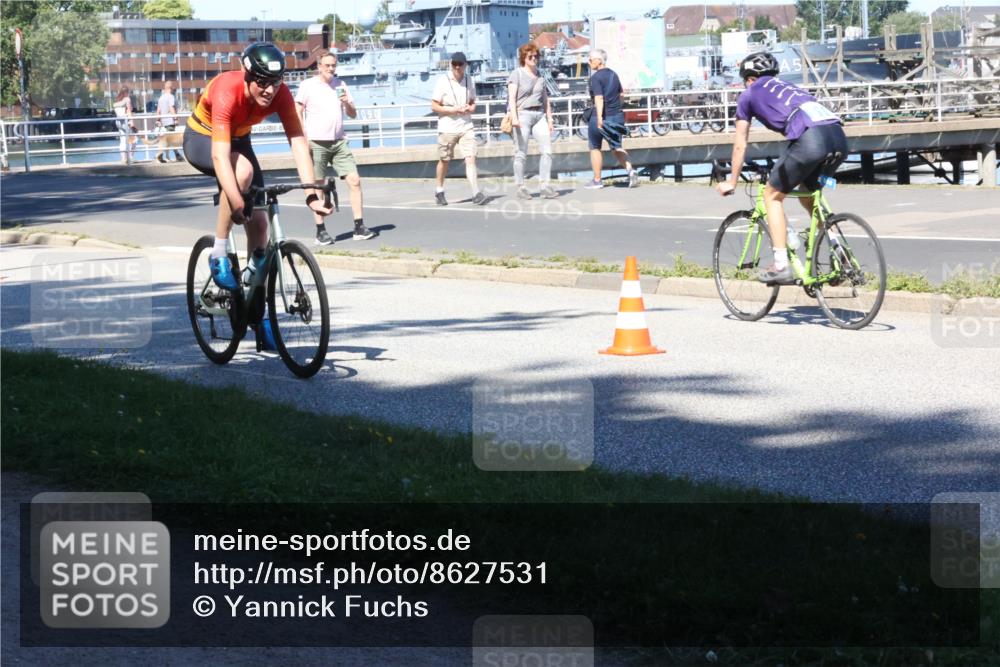 17.08.2025 - KN Förde Triathlon 2025 Yannick Fuchs http://msf.ph/oto/8627531 17.08.2025 13:20:07 Radfahren 440, 450, 472, 480, 516, 424, 516 meine-sportfotos.de
