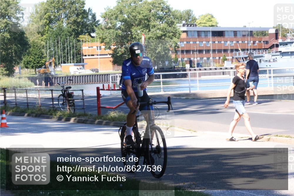 17.08.2025 - KN Förde Triathlon 2025 Yannick Fuchs http://msf.ph/oto/8627536 17.08.2025 13:20:14 Radfahren 434, 450, 480, 526, 440, 472 meine-sportfotos.de