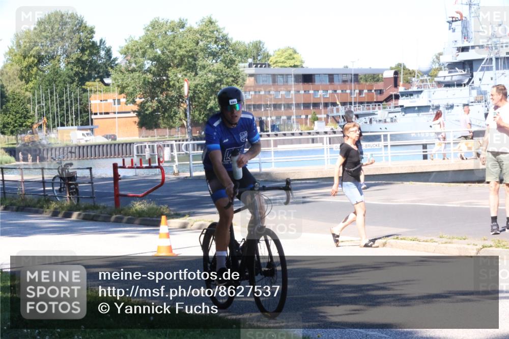 17.08.2025 - KN Förde Triathlon 2025 Yannick Fuchs http://msf.ph/oto/8627537 17.08.2025 13:20:14 Radfahren 434, 450, 480, 526, 440, 472 meine-sportfotos.de