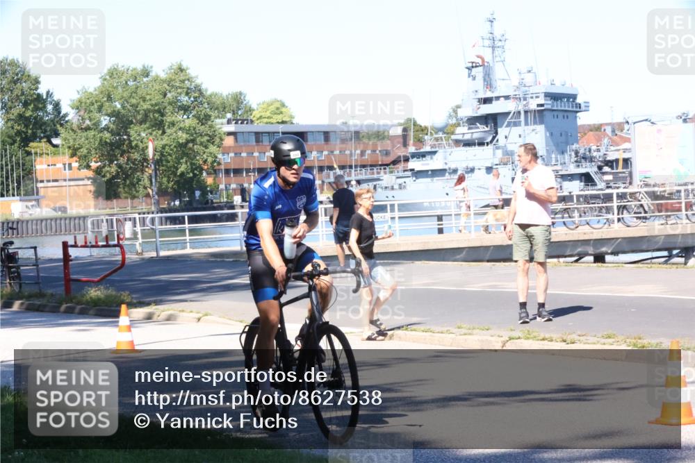 17.08.2025 - KN Förde Triathlon 2025 Yannick Fuchs http://msf.ph/oto/8627538 17.08.2025 13:20:14 Radfahren 434, 450, 480, 526, 440, 472 meine-sportfotos.de