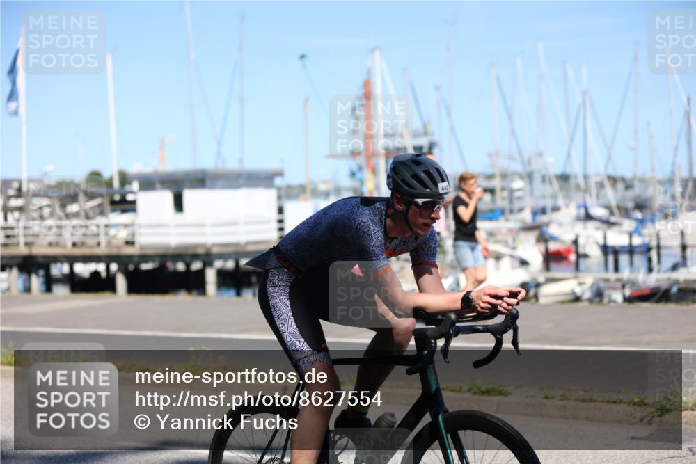 17.08.2025 - KN Förde Triathlon 2025 Yannick Fuchs http://msf.ph/oto/8627554 17.08.2025 13:20:28 Radfahren 411, 437, 442, 460, 467, 486, 522, 541, 434, 456, 526, 541 meine-sportfotos.de