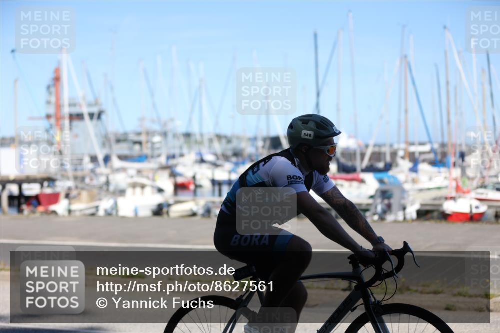 17.08.2025 - KN Förde Triathlon 2025 Yannick Fuchs http://msf.ph/oto/8627561 17.08.2025 13:20:50 Radfahren 410, 473, 525, 540, 546 meine-sportfotos.de
