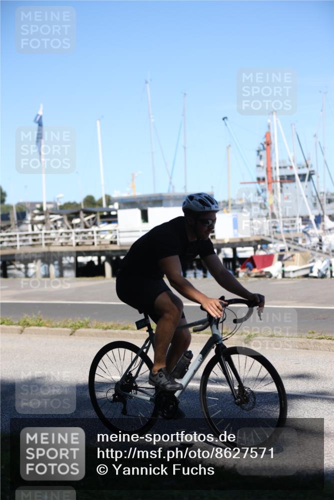 17.08.2025 - KN Förde Triathlon 2025 Yannick Fuchs http://msf.ph/oto/8627571 17.08.2025 13:20:59 Radfahren 416, 461, 496, 508, 528, 410, 473, 525, 540, 546 meine-sportfotos.de