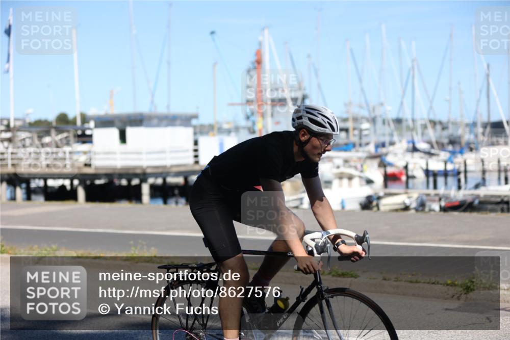 17.08.2025 - KN Förde Triathlon 2025 Yannick Fuchs http://msf.ph/oto/8627576 17.08.2025 13:21:04 Radfahren 416, 457, 461, 502, 508, 517, 528, 496 meine-sportfotos.de