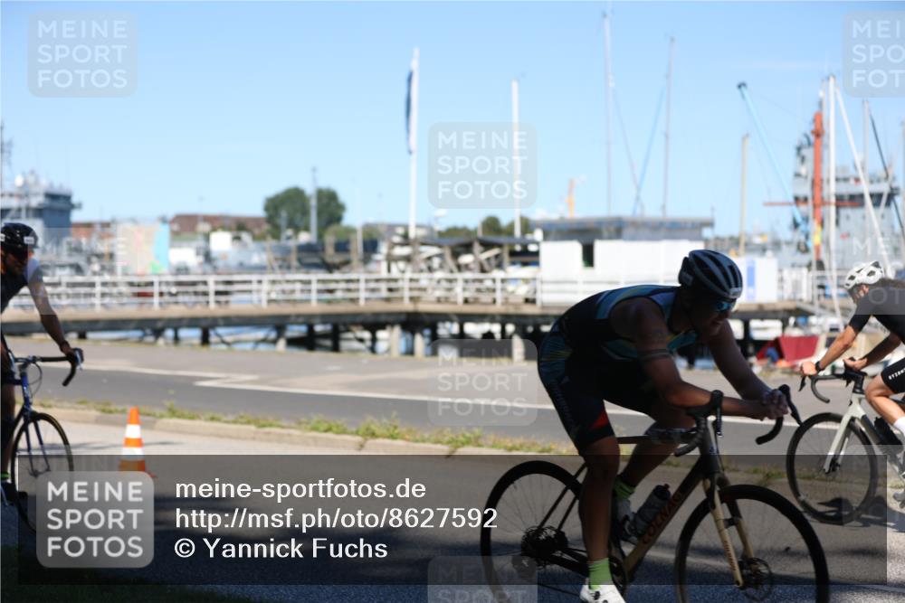 17.08.2025 - KN Förde Triathlon 2025 Yannick Fuchs http://msf.ph/oto/8627592 17.08.2025 13:21:12 Radfahren 457, 477, 502, 517, 416, 461, 508, 517, 528 meine-sportfotos.de
