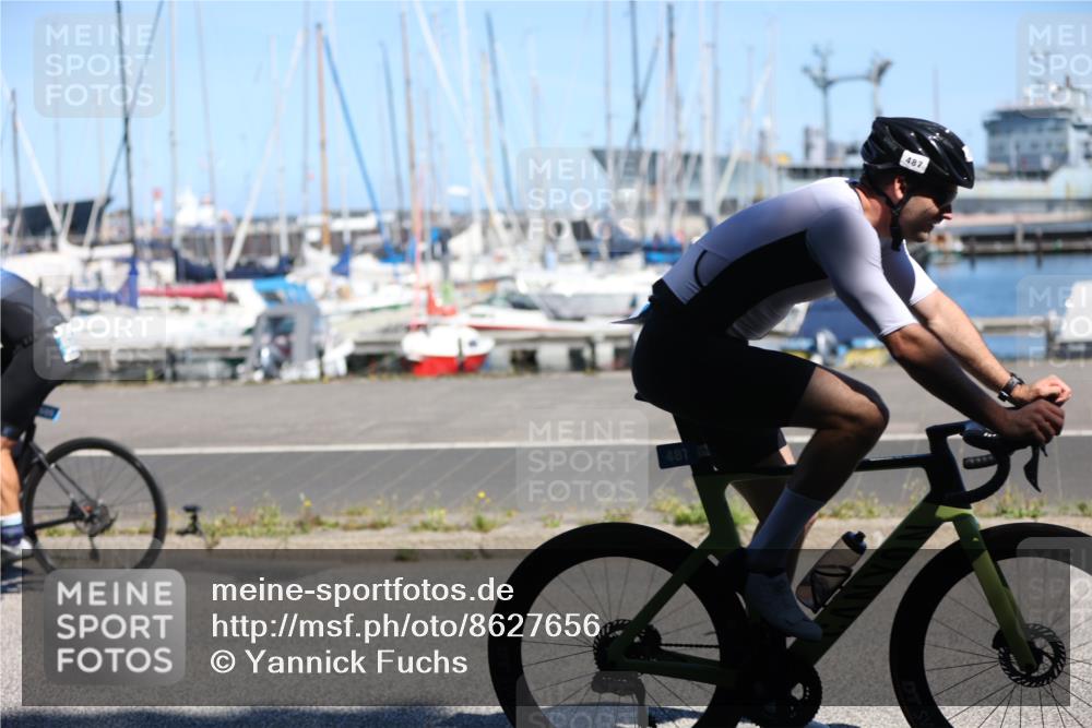 17.08.2025 - KN Förde Triathlon 2025 Yannick Fuchs http://msf.ph/oto/8627656 17.08.2025 13:27:05 Radfahren 427, 459, 487, 500, 518, 523, 532, 498, 505, 506 meine-sportfotos.de