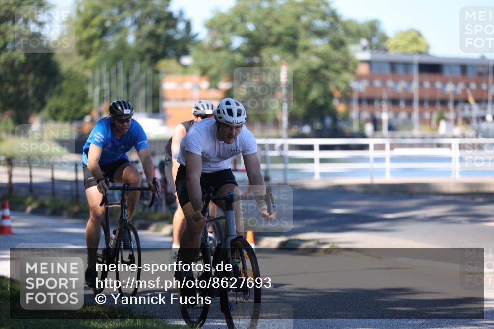 17.08.2025 - KN Förde Triathlon 2025 Yannick Fuchs http://msf.ph/oto/8627693 17.08.2025 13:27:56 Radfahren 397, 421, 436, 455, 478, 491, 536, 436, 448, 465, 529, 531 meine-sportfotos.de