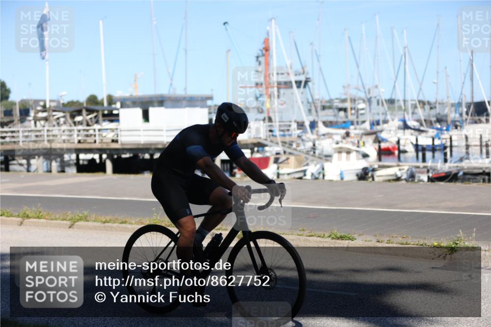 17.08.2025 - KN Förde Triathlon 2025 Yannick Fuchs http://msf.ph/oto/8627752 17.08.2025 13:28:43 Radfahren 412, 479, 505, 541, 479, 506 meine-sportfotos.de