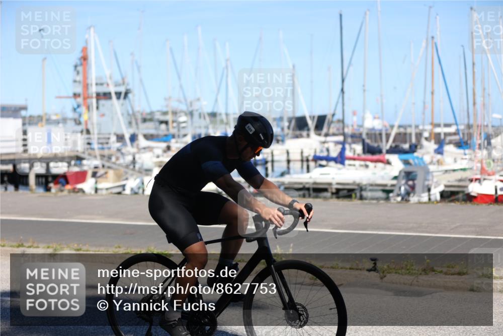 17.08.2025 - KN Förde Triathlon 2025 Yannick Fuchs http://msf.ph/oto/8627753 17.08.2025 13:28:43 Radfahren 412, 479, 505, 541, 479, 506 meine-sportfotos.de