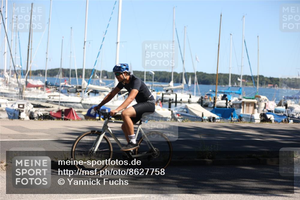 17.08.2025 - KN Förde Triathlon 2025 Yannick Fuchs http://msf.ph/oto/8627758 17.08.2025 13:29:11 Radfahren 357, 526, 495, 526 meine-sportfotos.de