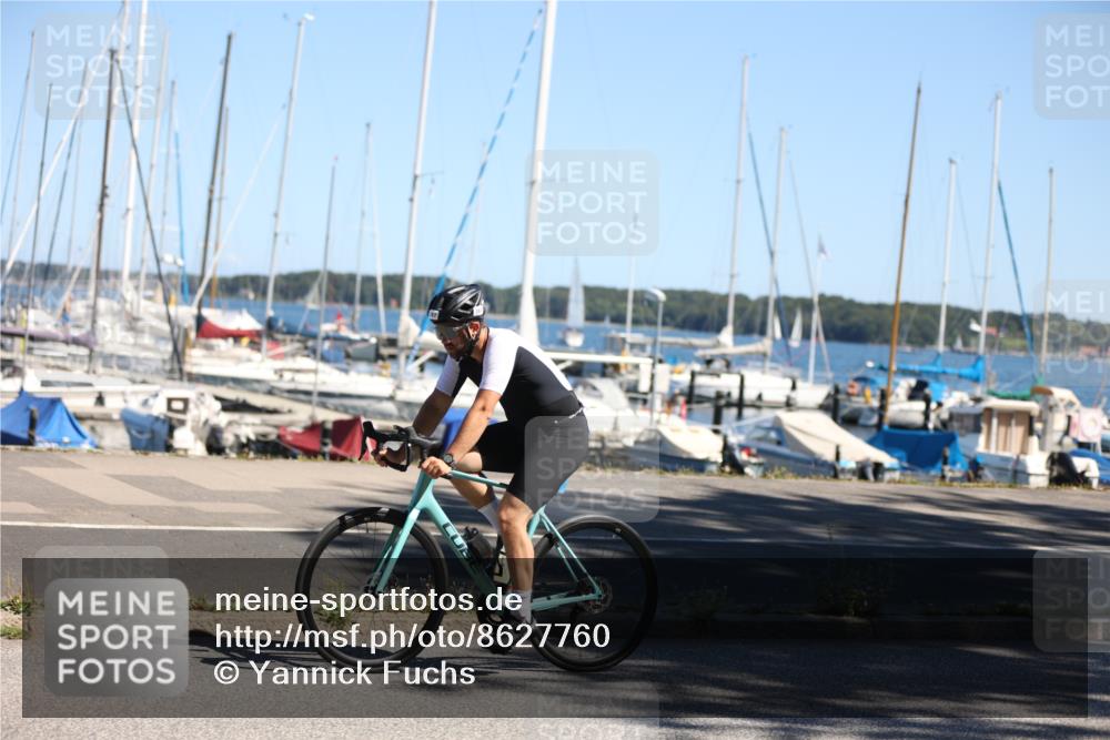 17.08.2025 - KN Förde Triathlon 2025 Yannick Fuchs http://msf.ph/oto/8627760 17.08.2025 13:29:13 Radfahren 357, 357, 526 meine-sportfotos.de