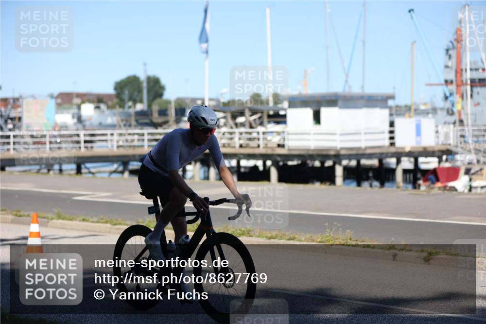 17.08.2025 - KN Förde Triathlon 2025 Yannick Fuchs http://msf.ph/oto/8627769 17.08.2025 13:29:28 Radfahren 480, 502, 529, 534 meine-sportfotos.de