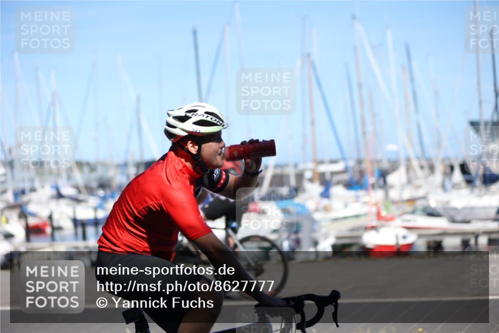 17.08.2025 - KN Förde Triathlon 2025 Yannick Fuchs http://msf.ph/oto/8627777 17.08.2025 13:29:41 Radfahren 397, 534 meine-sportfotos.de
