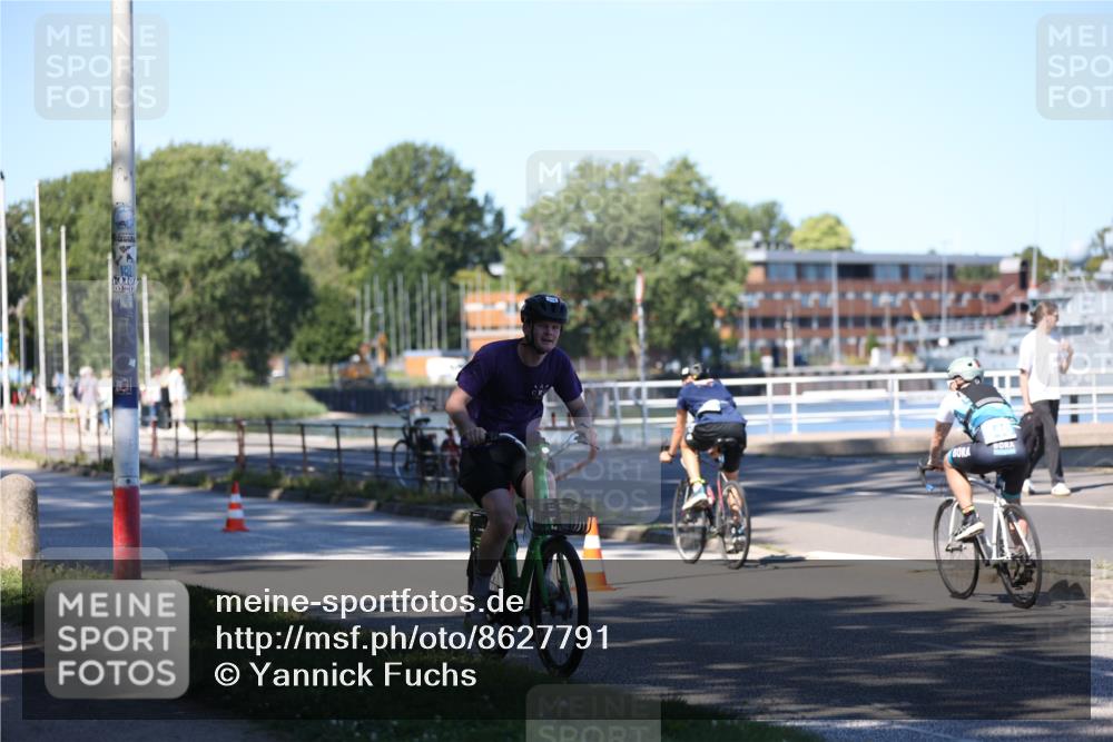 17.08.2025 - KN Förde Triathlon 2025 Yannick Fuchs http://msf.ph/oto/8627791 17.08.2025 13:30:28 Radfahren 515, 525, 540, 541 meine-sportfotos.de