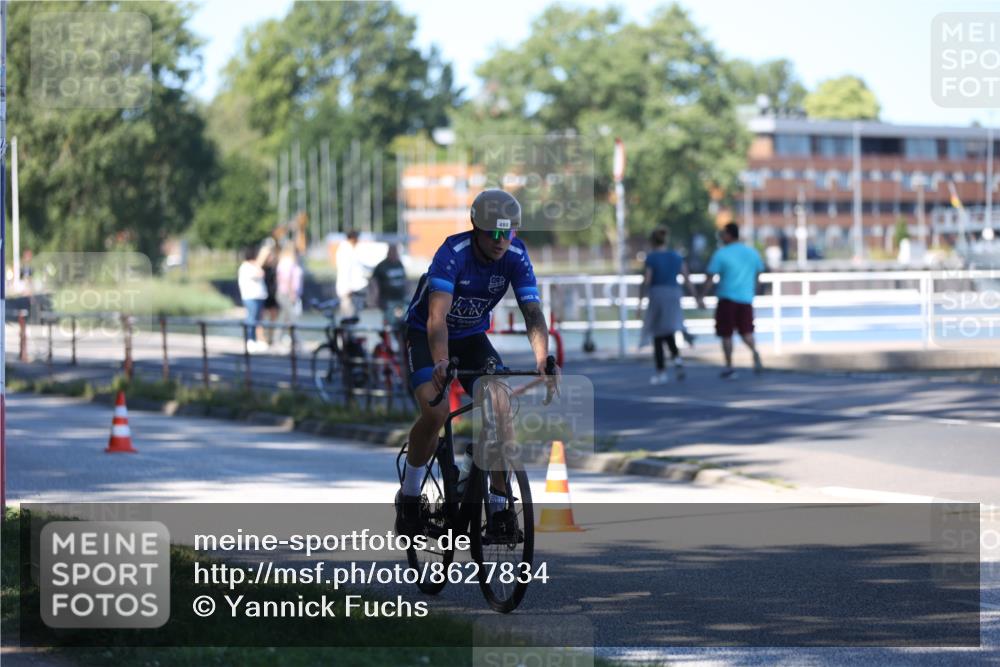 17.08.2025 - KN Förde Triathlon 2025 Yannick Fuchs http://msf.ph/oto/8627834 17.08.2025 13:31:19 Radfahren 480, 511 meine-sportfotos.de