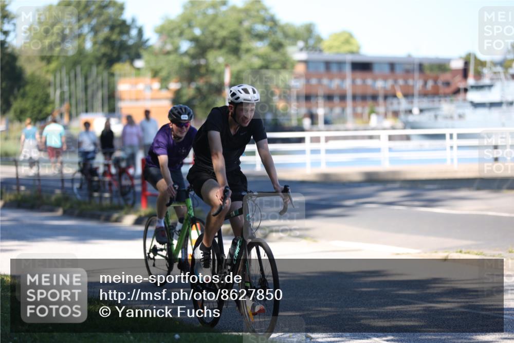 17.08.2025 - KN Förde Triathlon 2025 Yannick Fuchs http://msf.ph/oto/8627850 17.08.2025 13:31:34 Radfahren 508, 516, 517, 528, 534, 508, 517 meine-sportfotos.de