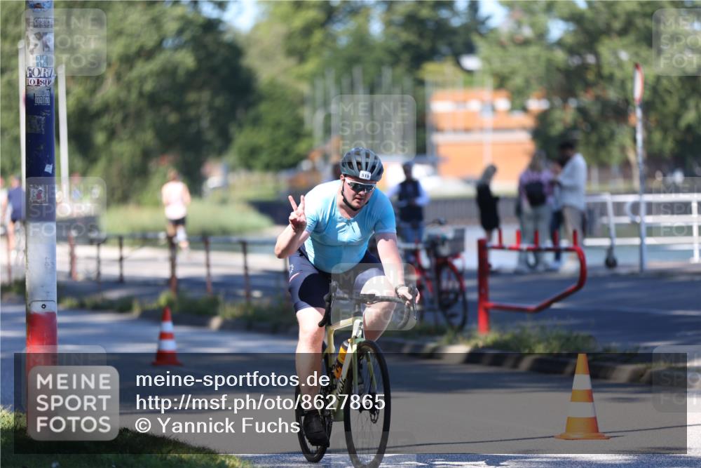 17.08.2025 - KN Förde Triathlon 2025 Yannick Fuchs http://msf.ph/oto/8627865 17.08.2025 13:31:55 Radfahren 426, 519 meine-sportfotos.de