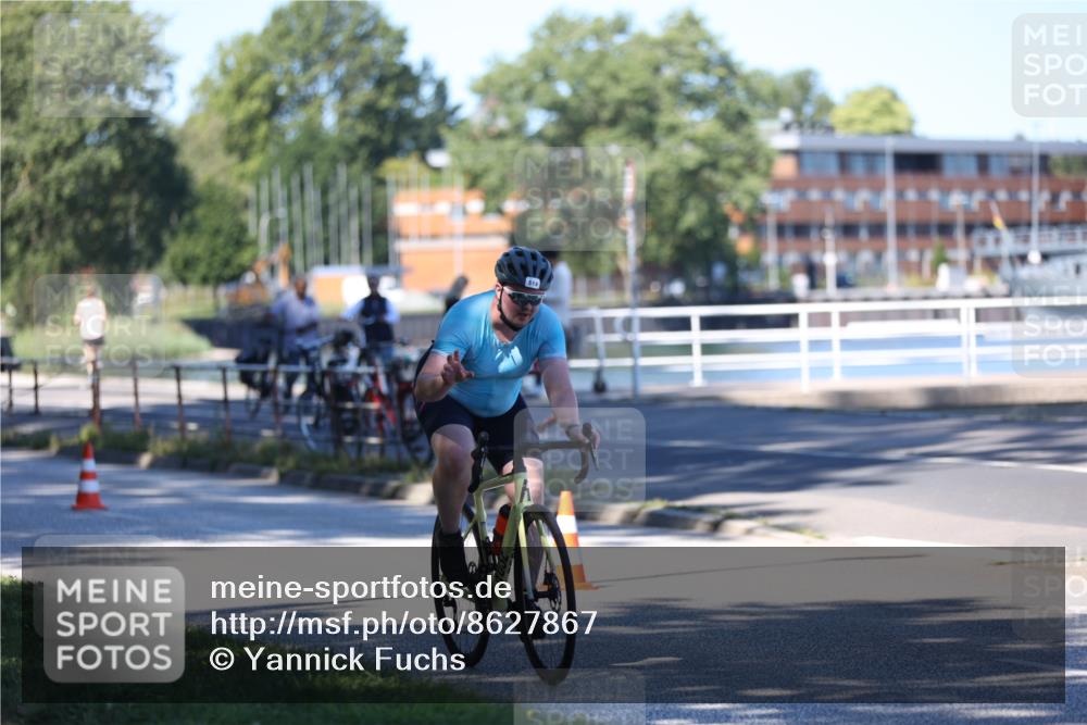 17.08.2025 - KN Förde Triathlon 2025 Yannick Fuchs http://msf.ph/oto/8627867 17.08.2025 13:31:55 Radfahren 426, 519 meine-sportfotos.de