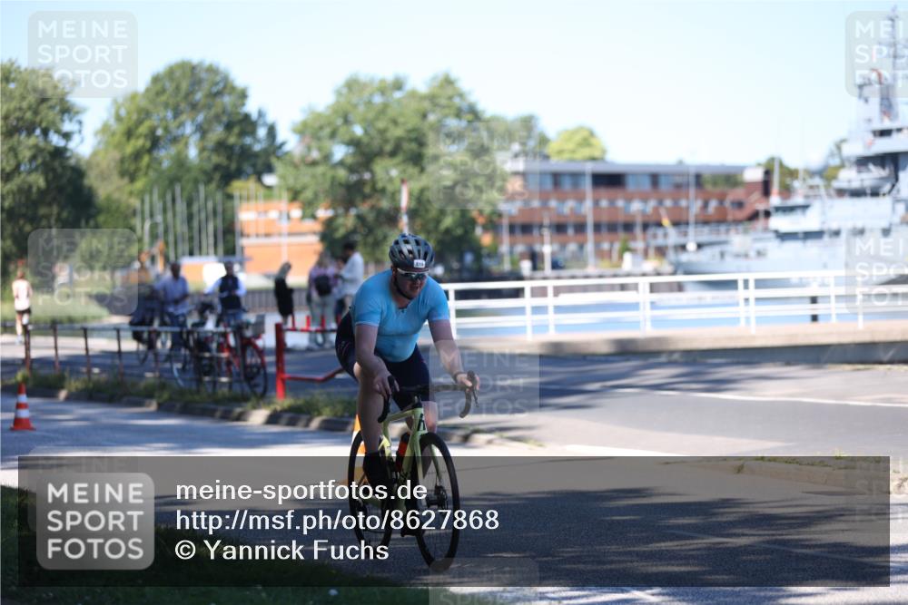 17.08.2025 - KN Förde Triathlon 2025 Yannick Fuchs http://msf.ph/oto/8627868 17.08.2025 13:31:55 Radfahren 426, 519 meine-sportfotos.de