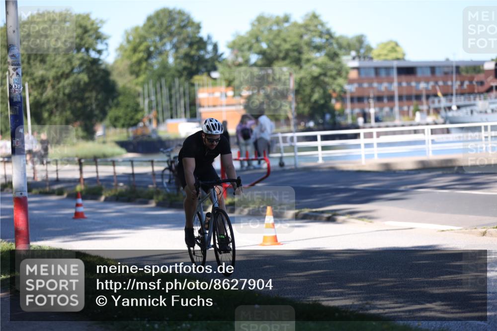 17.08.2025 - KN Förde Triathlon 2025 Yannick Fuchs http://msf.ph/oto/8627904 17.08.2025 13:32:41 Radfahren 486, 496, 511, 546, 410, 546 meine-sportfotos.de