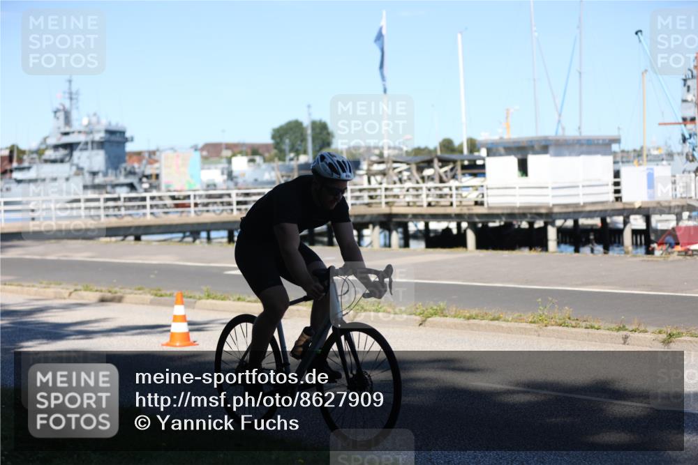 17.08.2025 - KN Förde Triathlon 2025 Yannick Fuchs http://msf.ph/oto/8627909 17.08.2025 13:32:43 Radfahren 486, 496, 511, 542, 410, 546 meine-sportfotos.de