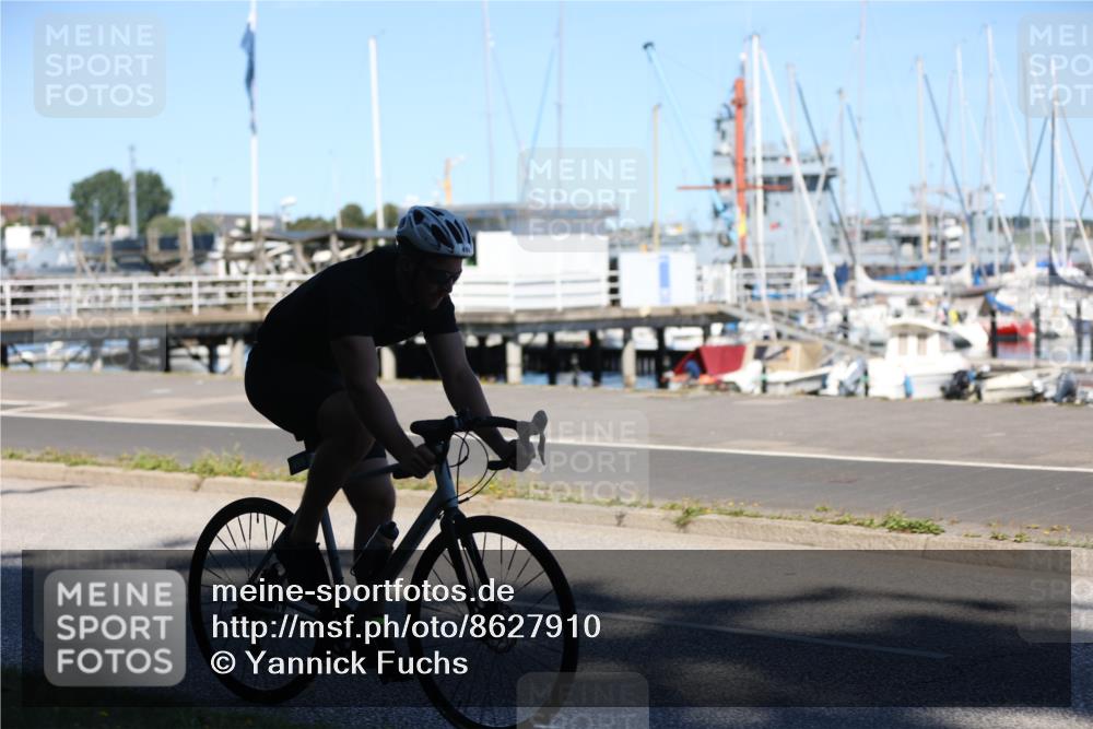 17.08.2025 - KN Förde Triathlon 2025 Yannick Fuchs http://msf.ph/oto/8627910 17.08.2025 13:32:43 Radfahren 486, 496, 511, 542, 410, 546 meine-sportfotos.de