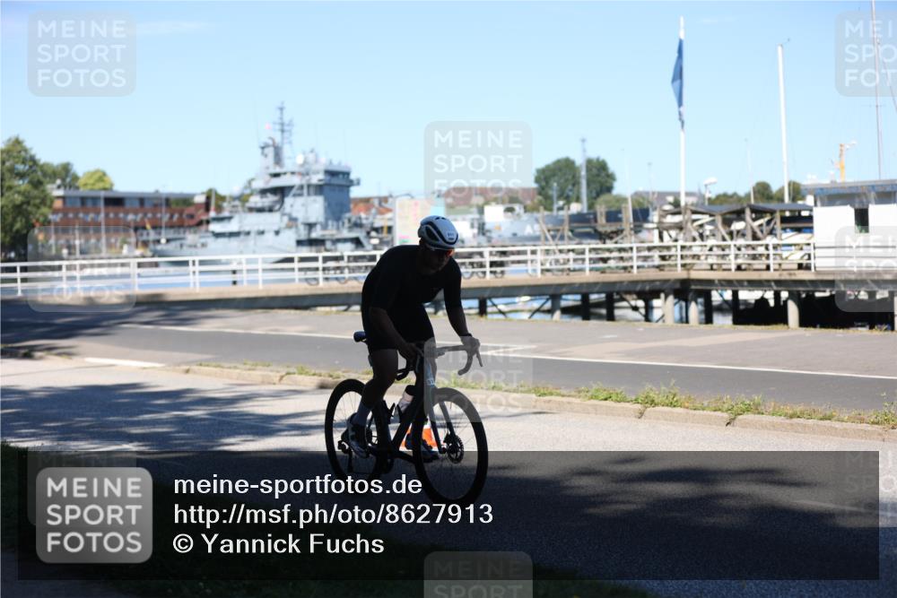 17.08.2025 - KN Förde Triathlon 2025 Yannick Fuchs http://msf.ph/oto/8627913 17.08.2025 13:32:49 Radfahren 477, 486, 511, 542, 496 meine-sportfotos.de