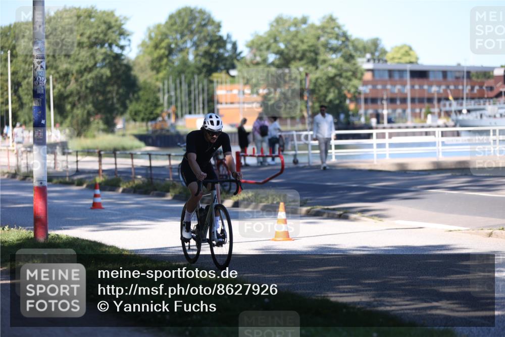 17.08.2025 - KN Förde Triathlon 2025 Yannick Fuchs http://msf.ph/oto/8627926 17.08.2025 13:33:13 Radfahren 484, 514, 517, 524, 527 meine-sportfotos.de