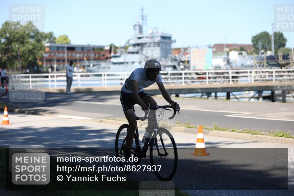 17.08.2025 - KN Förde Triathlon 2025 Yannick Fuchs http://msf.ph/oto/8627937 17.08.2025 13:33:29 Radfahren 528 meine-sportfotos.de