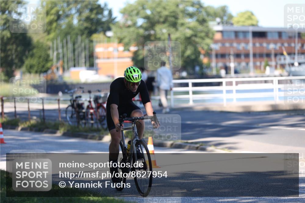 17.08.2025 - KN Förde Triathlon 2025 Yannick Fuchs http://msf.ph/oto/8627954 17.08.2025 13:34:04 Radfahren 494, 510, 512, 520 meine-sportfotos.de