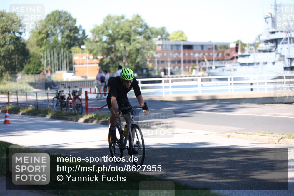 17.08.2025 - KN Förde Triathlon 2025 Yannick Fuchs http://msf.ph/oto/8627955 17.08.2025 13:34:04 Radfahren 494, 510, 512, 520 meine-sportfotos.de