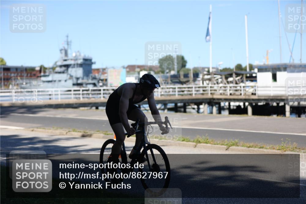 17.08.2025 - KN Förde Triathlon 2025 Yannick Fuchs http://msf.ph/oto/8627967 17.08.2025 13:34:11 Radfahren 481, 520, 494, 510, 512 meine-sportfotos.de