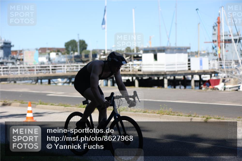 17.08.2025 - KN Förde Triathlon 2025 Yannick Fuchs http://msf.ph/oto/8627968 17.08.2025 13:34:11 Radfahren 481, 520, 494, 510, 512 meine-sportfotos.de