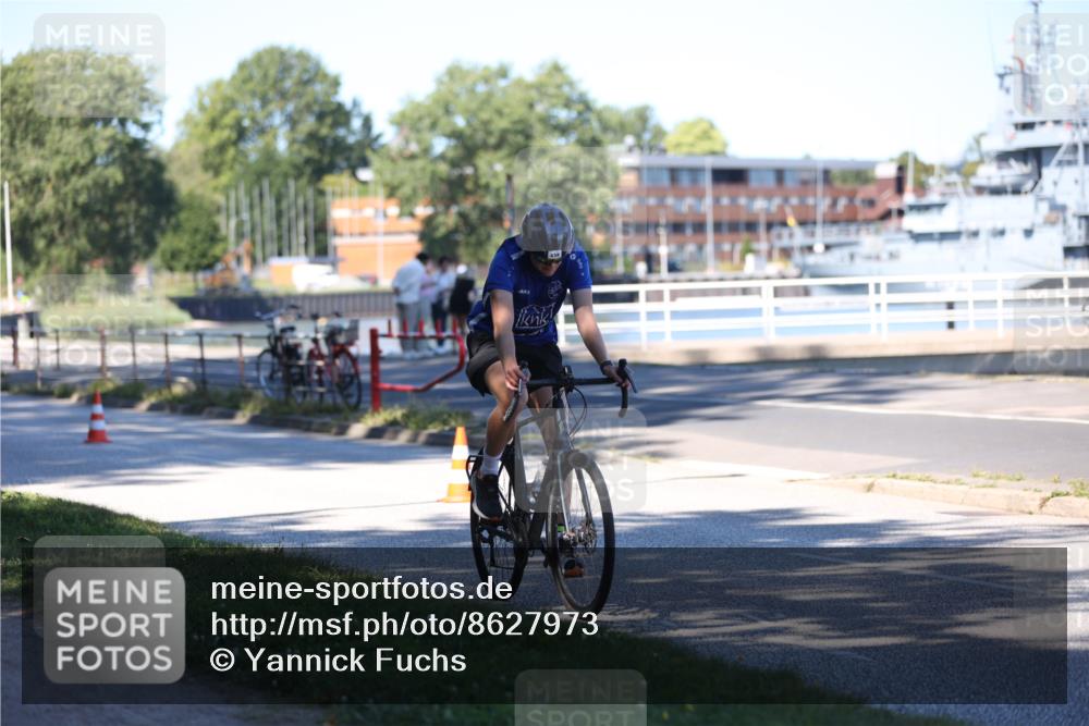 17.08.2025 - KN Förde Triathlon 2025 Yannick Fuchs http://msf.ph/oto/8627973 17.08.2025 13:34:26 Radfahren 410, 438, 535, 542, 549 meine-sportfotos.de