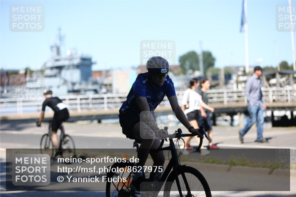 17.08.2025 - KN Förde Triathlon 2025 Yannick Fuchs http://msf.ph/oto/8627975 17.08.2025 13:34:27 Radfahren 410, 438, 535, 542, 549 meine-sportfotos.de